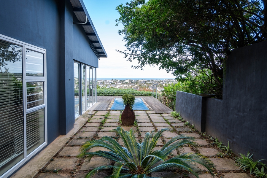 4 Bedroom Property for Sale in East Bank Eastern Cape